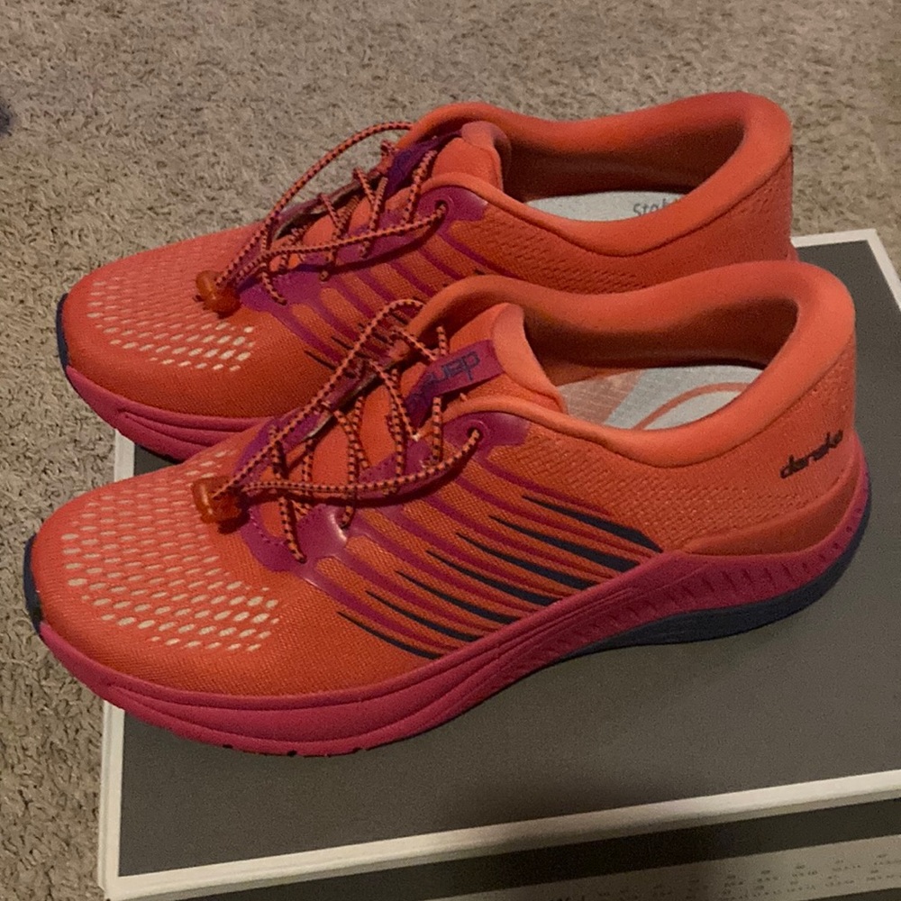 COPY - NWT Dansko 39 Penni Mesh, Coral